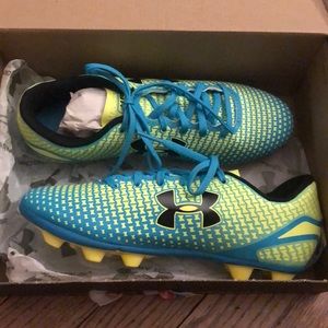 Under Armour Soccer Cleats NIB 3